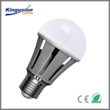 Kingunion E26 China Aluminio + luz de bulbo llevada plástica RoHS CE ERP